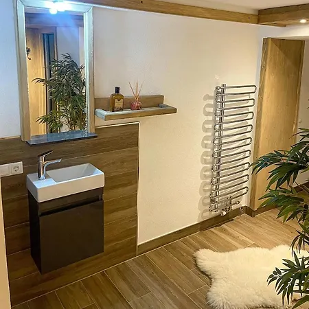 Mountain View Mit Blick 公寓 *