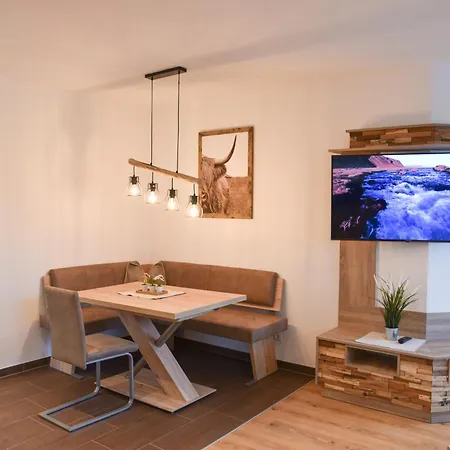 Mountain View Mit Blick 公寓